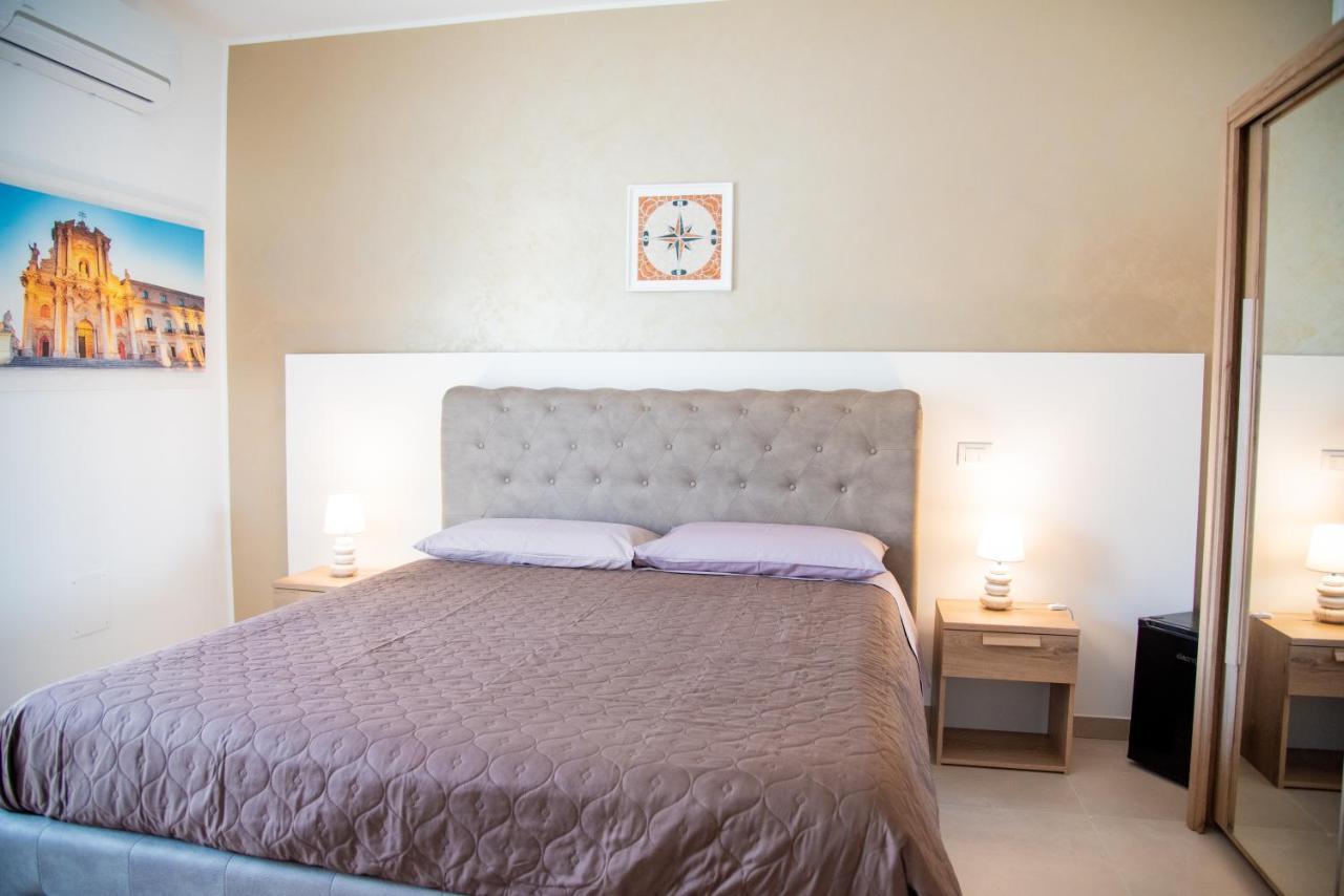 A & G Relax Rooms سيراكوزا المظهر الخارجي الصورة