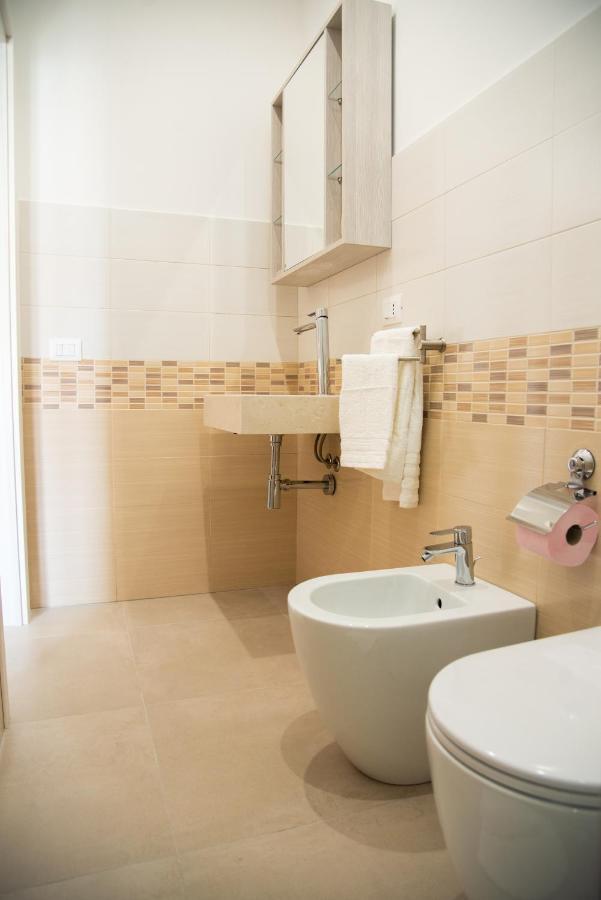 A & G Relax Rooms سيراكوزا المظهر الخارجي الصورة